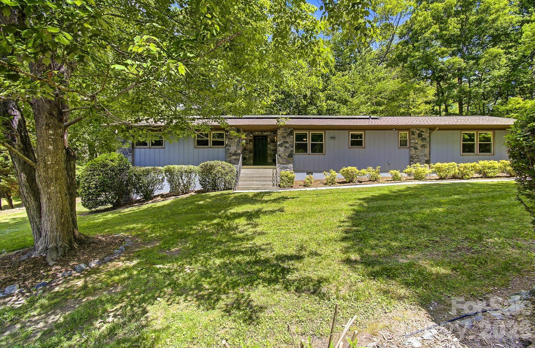 106 Muirfield Court Hendersonville NC 28791