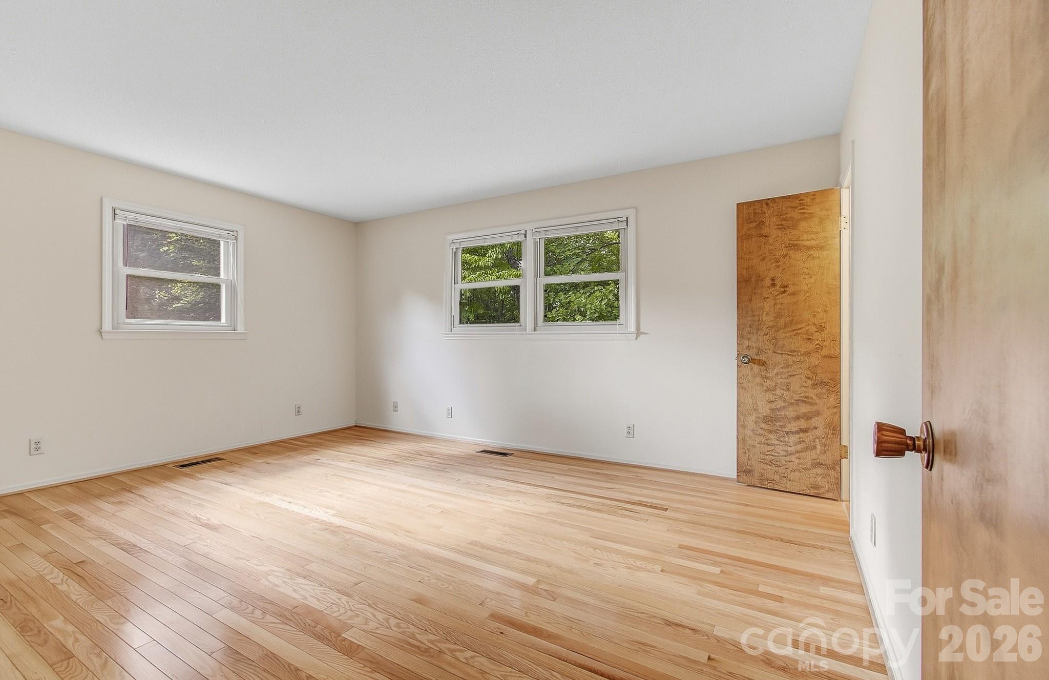 106 Muirfield Court Hendersonville NC 28791