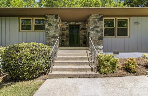 106 Muirfield Court Hendersonville NC 28791