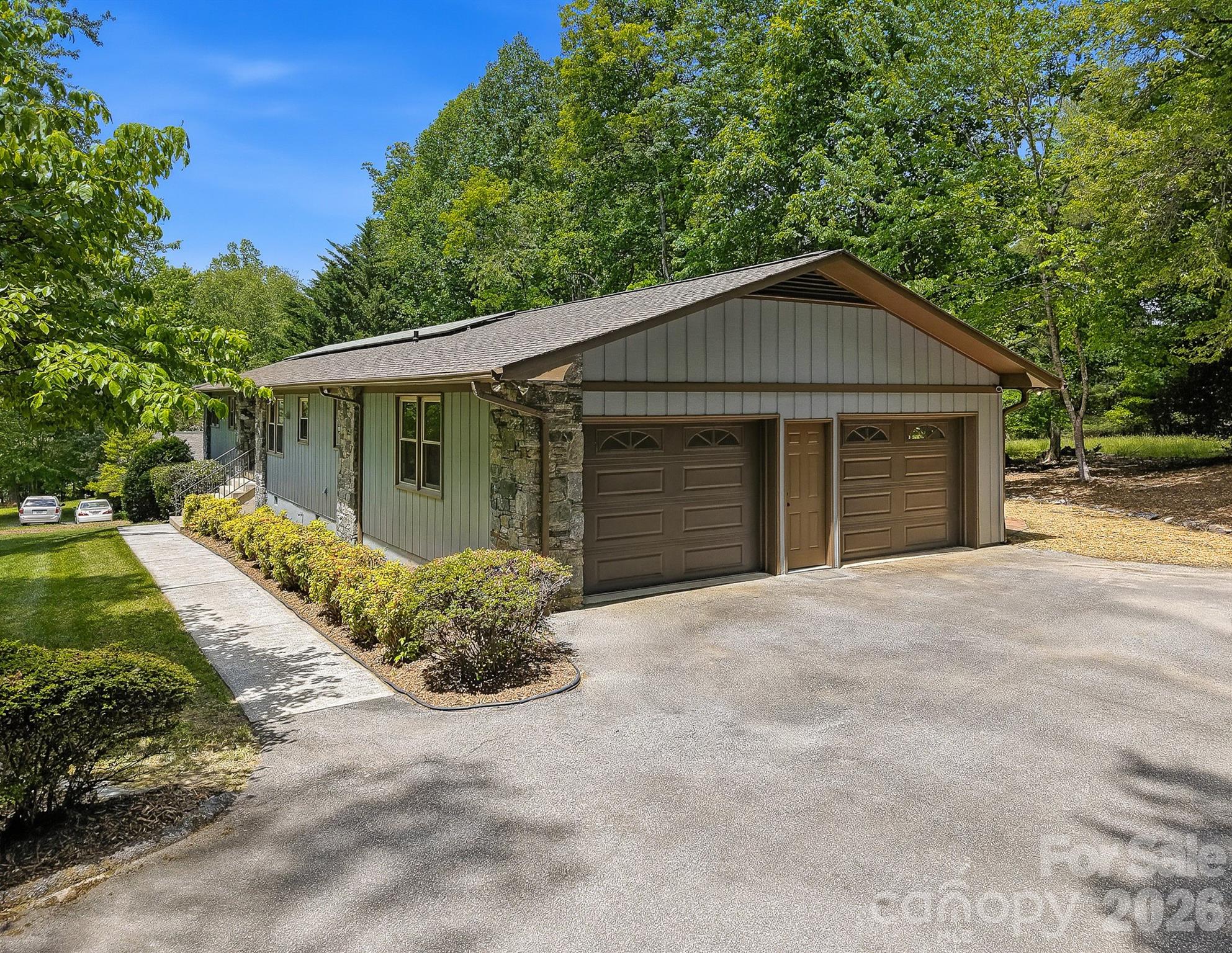 106 Muirfield Court Hendersonville NC 28791