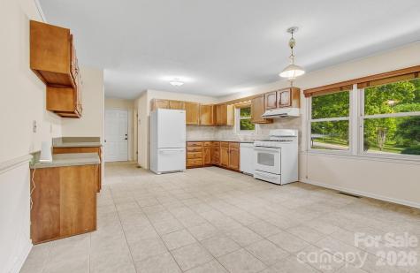 106 Muirfield Court Hendersonville NC 28791