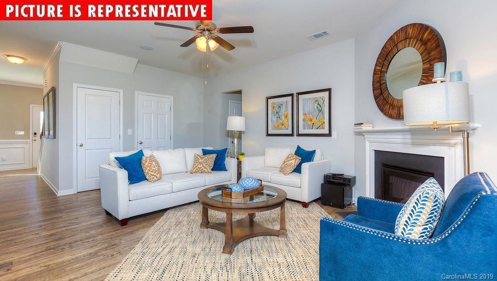 2527 Linhay Drive Charlotte NC 28216