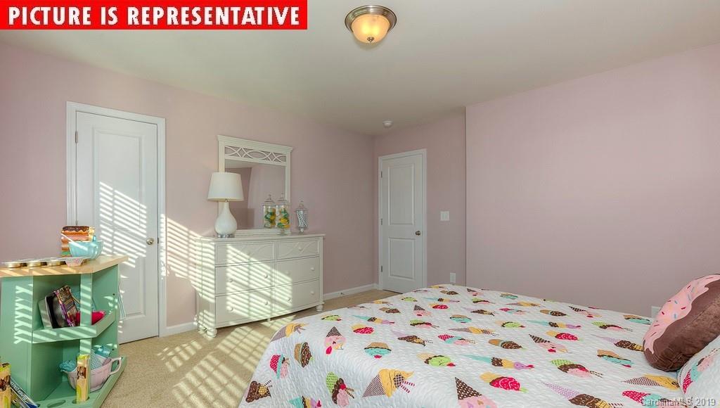 2527 Linhay Drive Charlotte NC 28216
