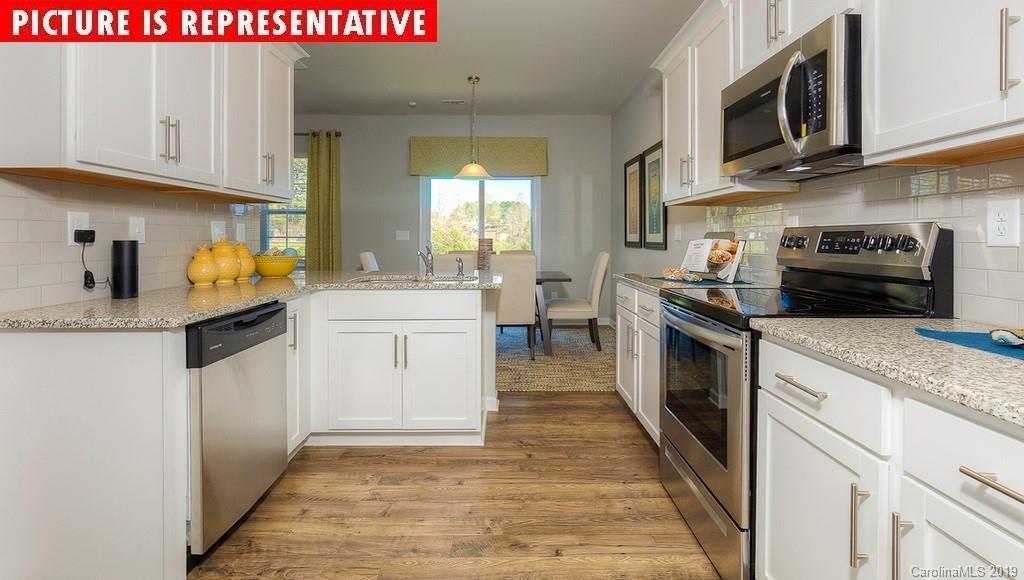 2527 Linhay Drive Charlotte NC 28216