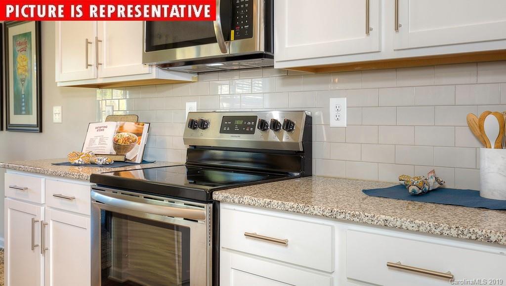 2527 Linhay Drive Charlotte NC 28216