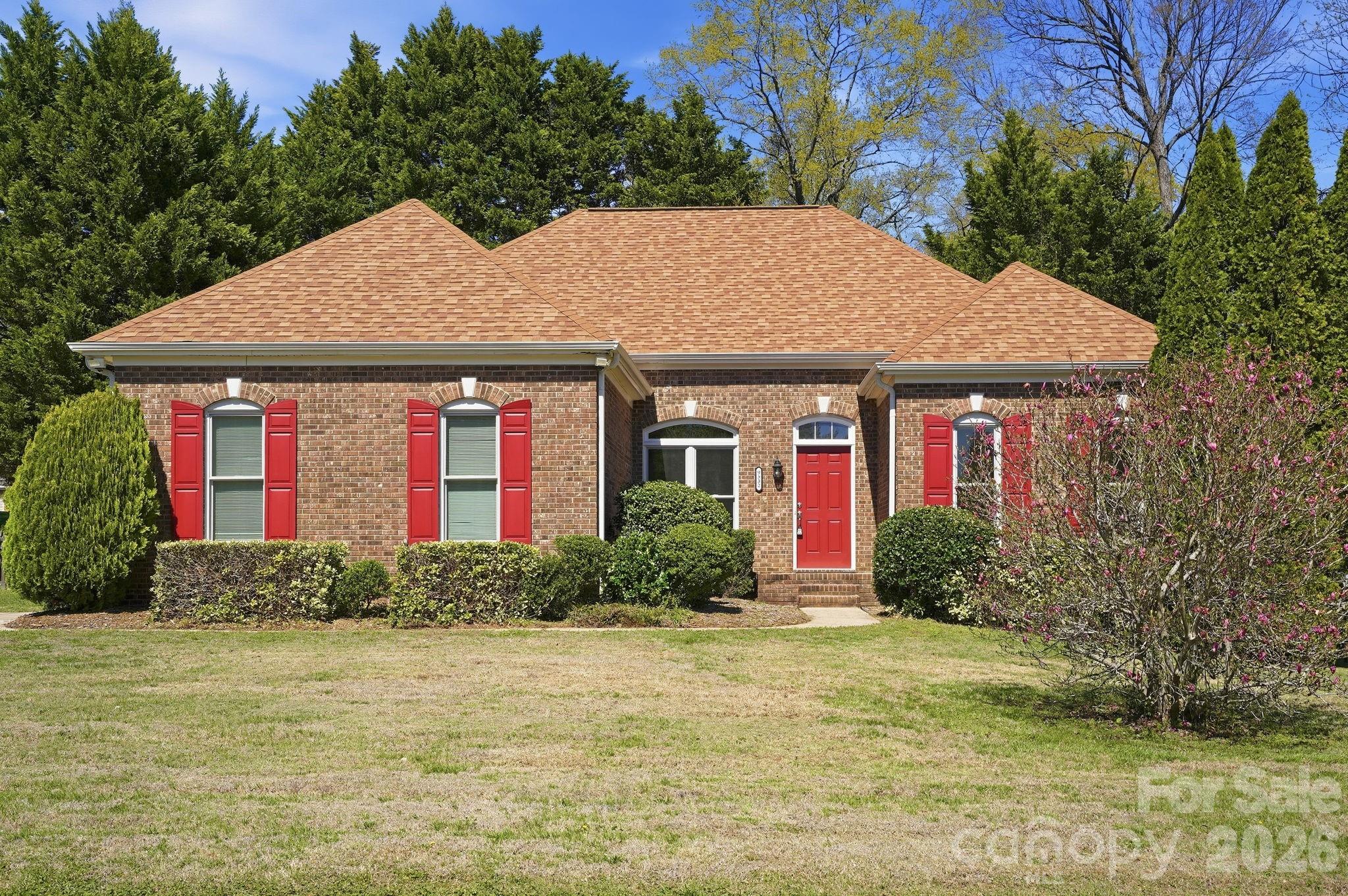 9332 Broken Pine Lane Charlotte NC 28269