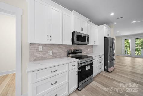 4460 R L Lane Midland NC 28107