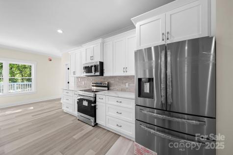 4460 R L Lane Midland NC 28107