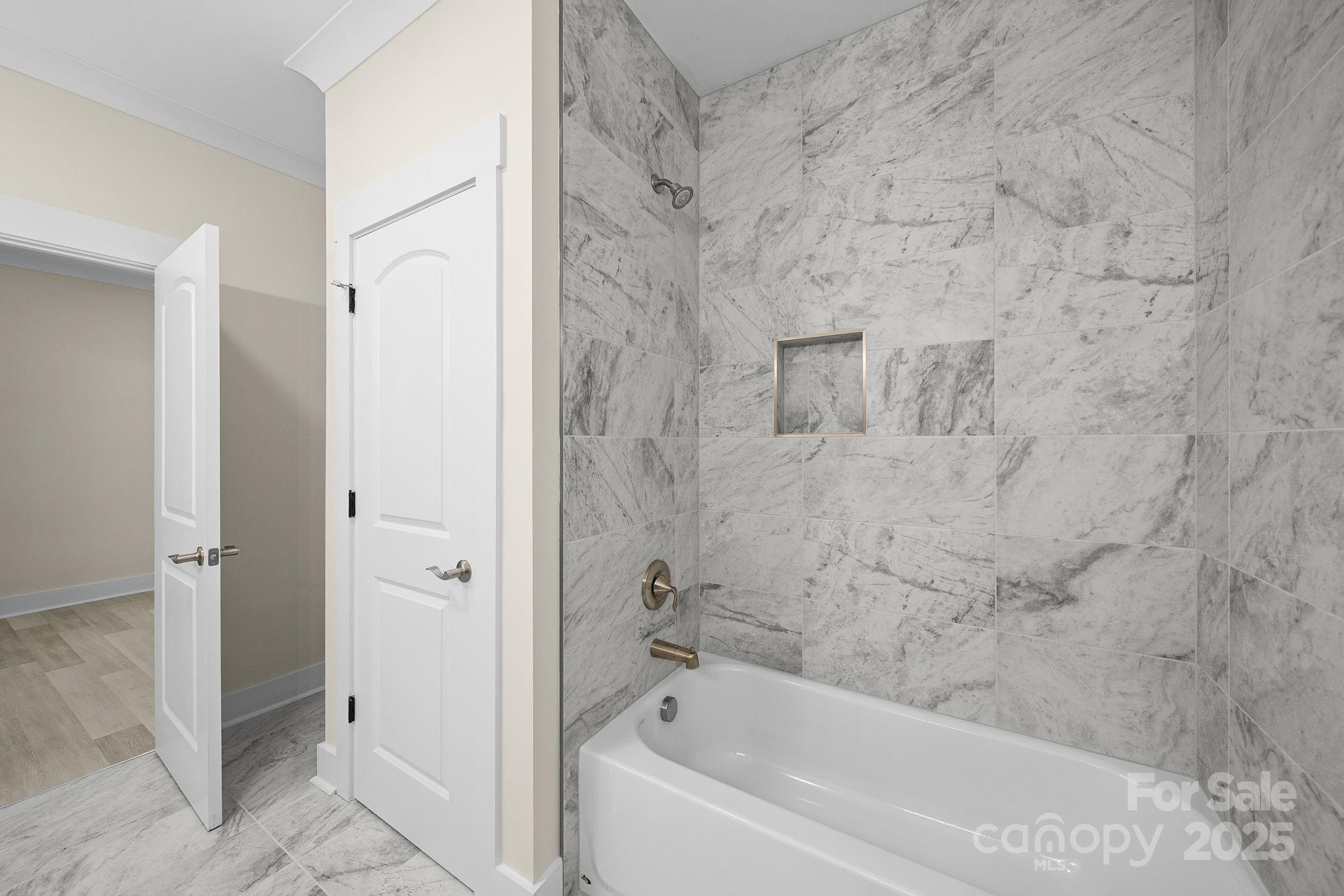 4460 R L Lane Midland NC 28107
