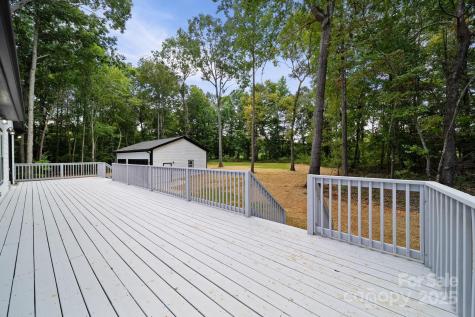 4460 R L Lane Midland NC 28107