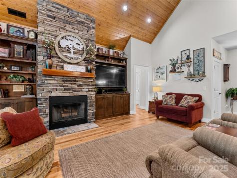 3094 Connestee Trail Brevard NC 28712