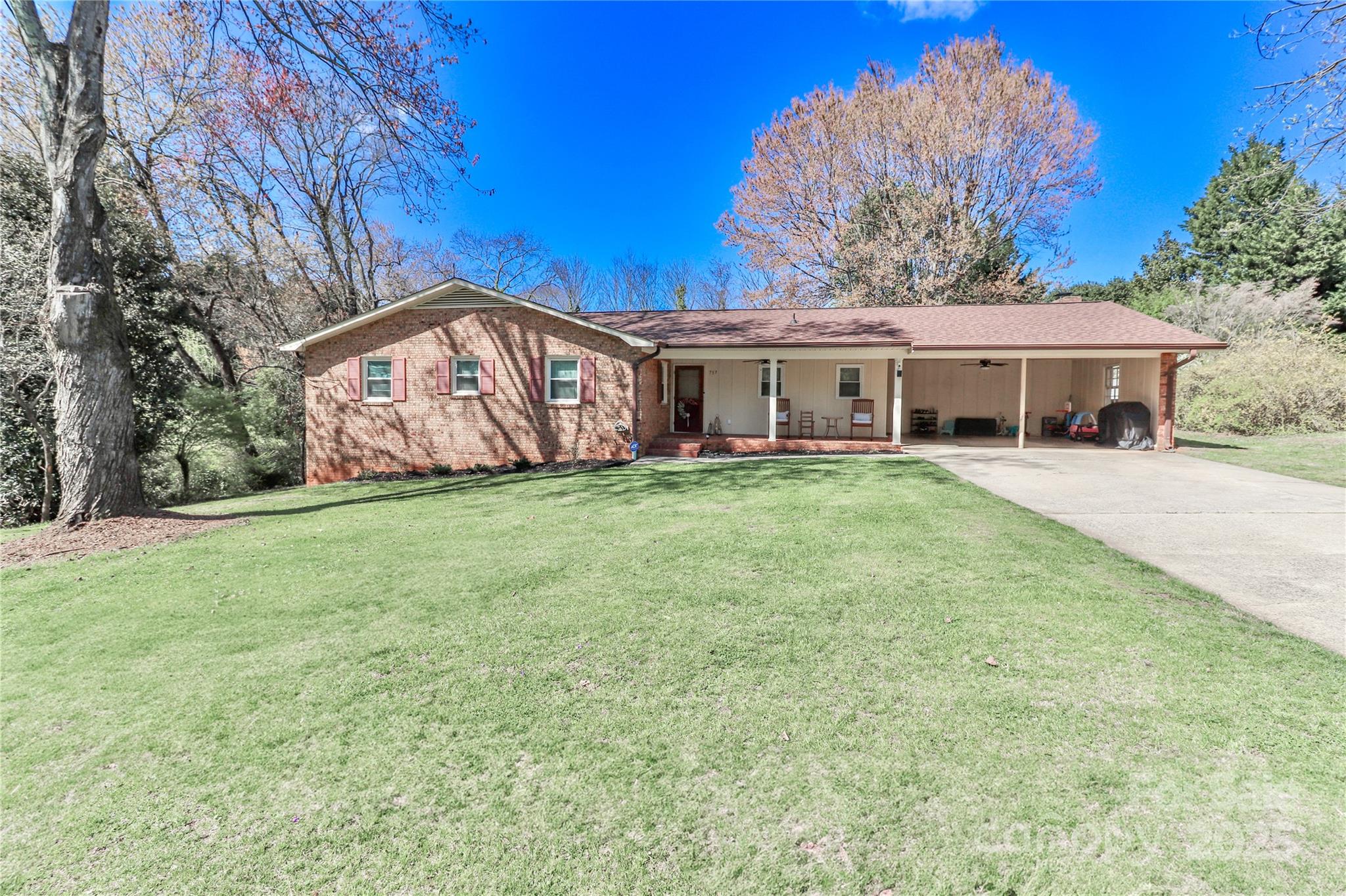 737 Waverly Place Statesville NC 28677