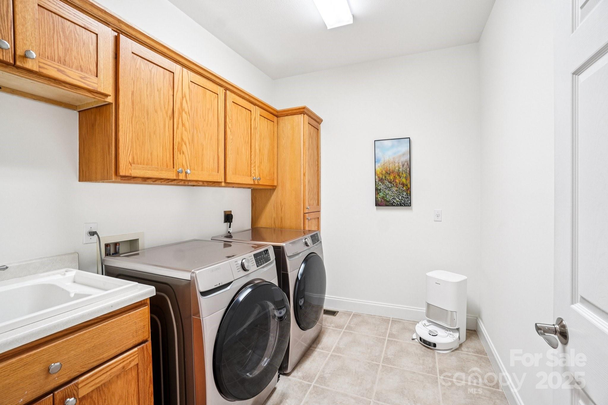 15 Madelyn Lane Fairview NC 28730
