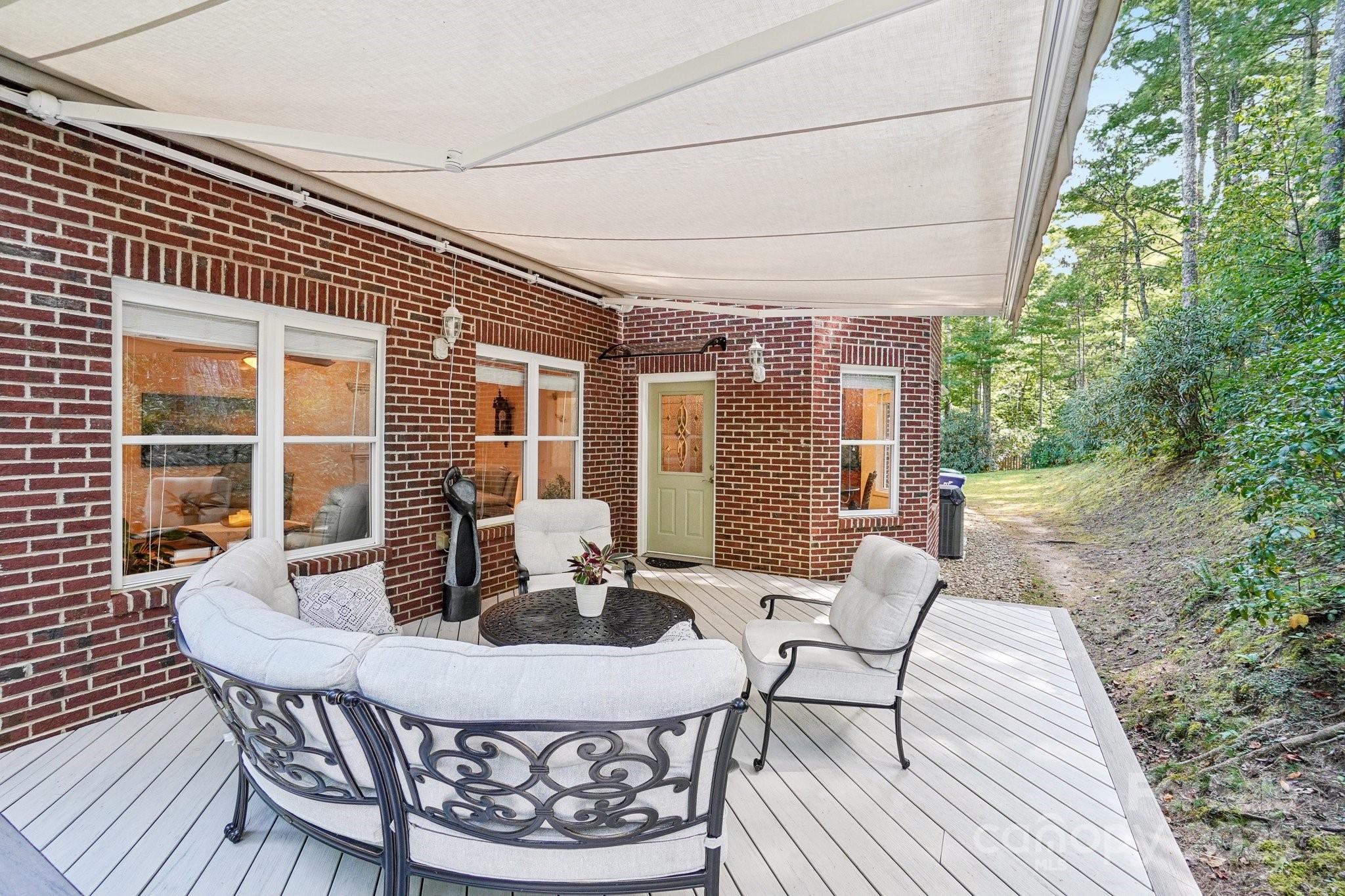 15 Madelyn Lane Fairview NC 28730