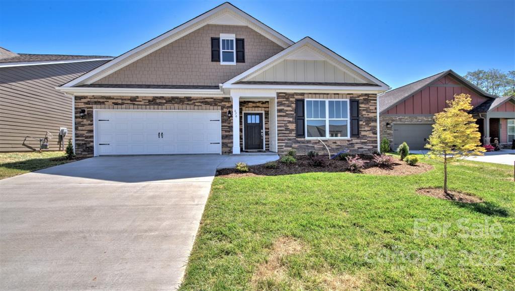41 Thornberry Road Hendersonville NC 28792