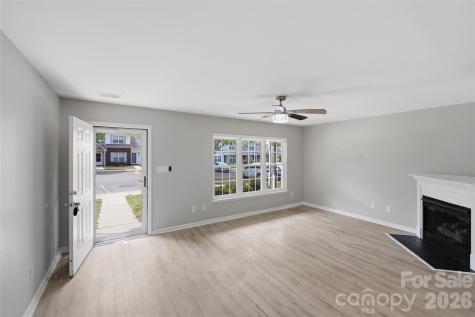 7709 Petrea Lane Charlotte NC 28227