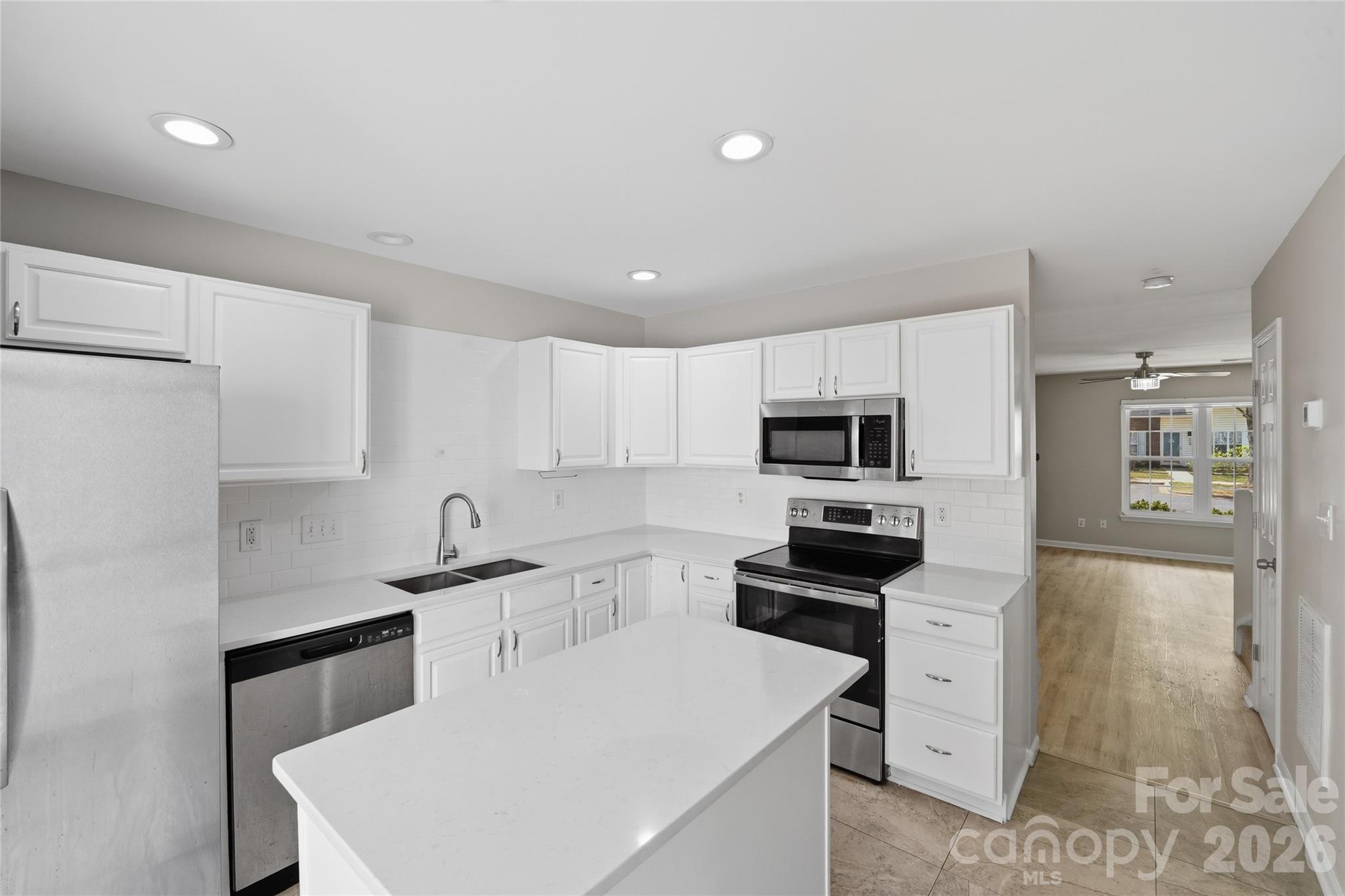7709 Petrea Lane Charlotte NC 28227