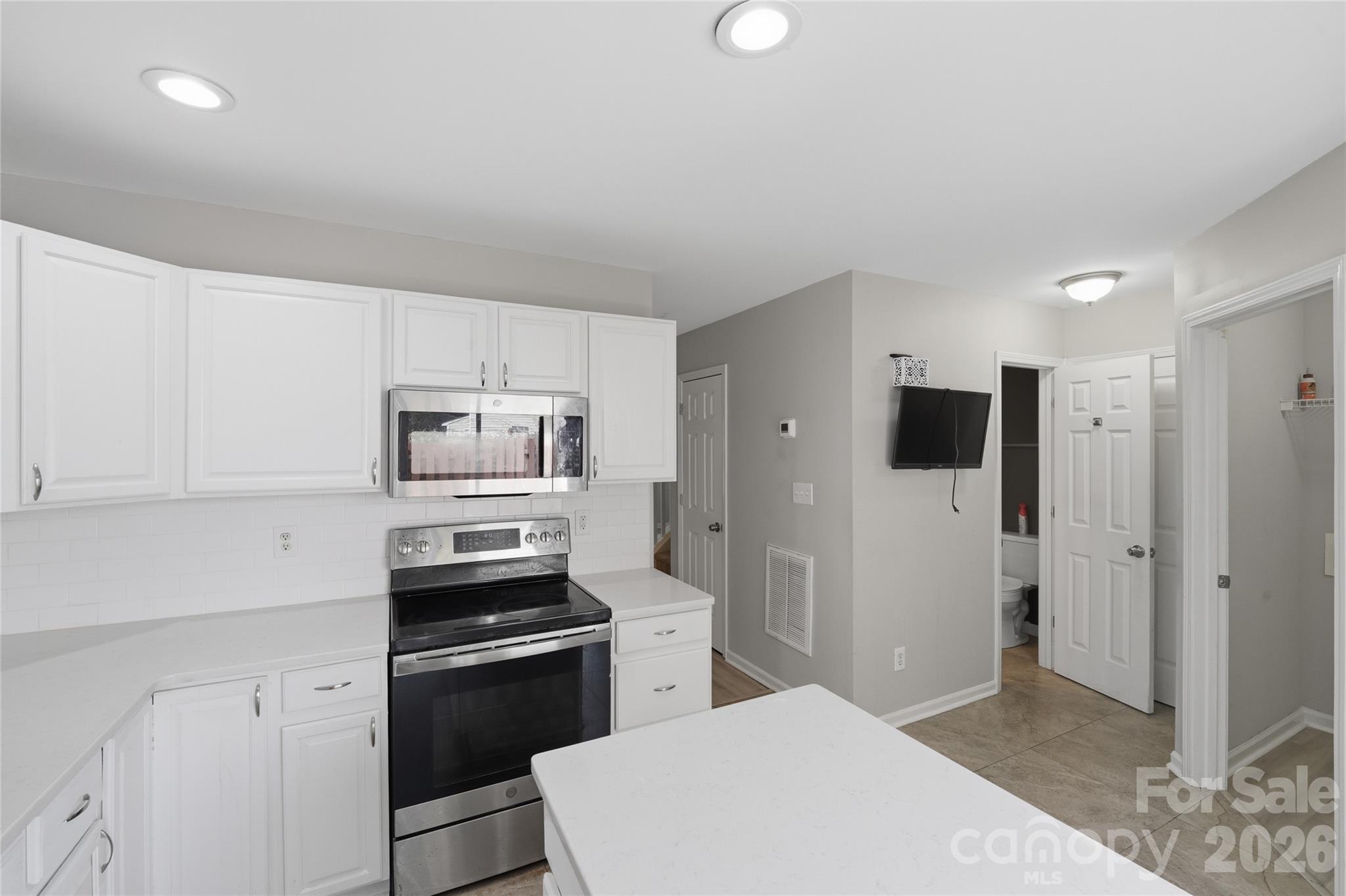 7709 Petrea Lane Charlotte NC 28227