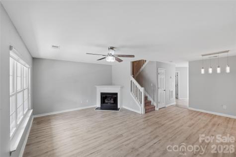 7709 Petrea Lane Charlotte NC 28227