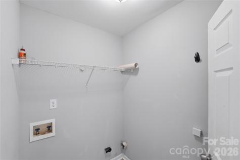 7709 Petrea Lane Charlotte NC 28227