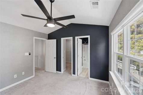 7709 Petrea Lane Charlotte NC 28227
