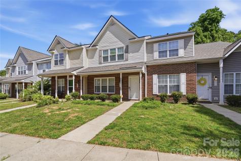 7709 Petrea Lane Charlotte NC 28227
