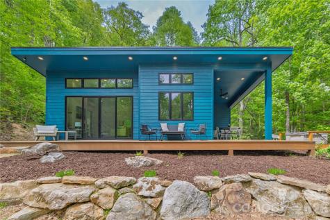808 Mountain Cove Road Hendersonville NC 28792