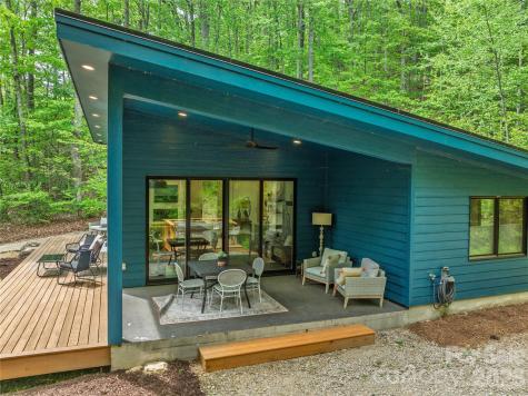 808 Mountain Cove Road Hendersonville NC 28792