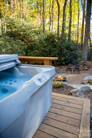 808 Mountain Cove Road Hendersonville NC 28792