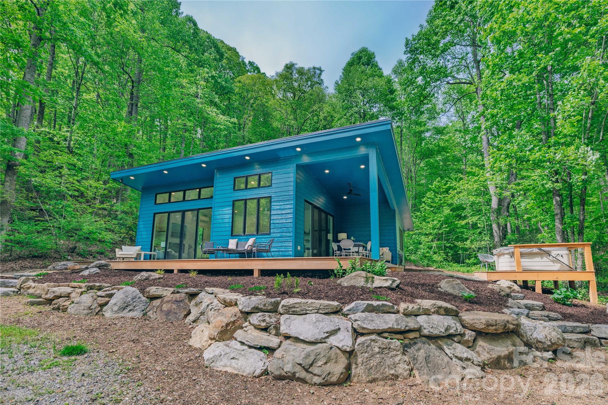 808 Mountain Cove Road Hendersonville NC 28792
