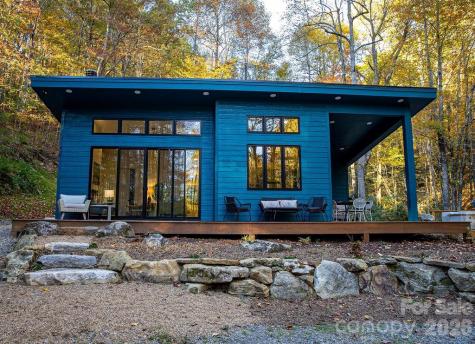 808 Mountain Cove Road Hendersonville NC 28792