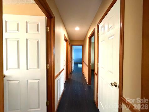42484 Moonshine Drive New London NC 28127