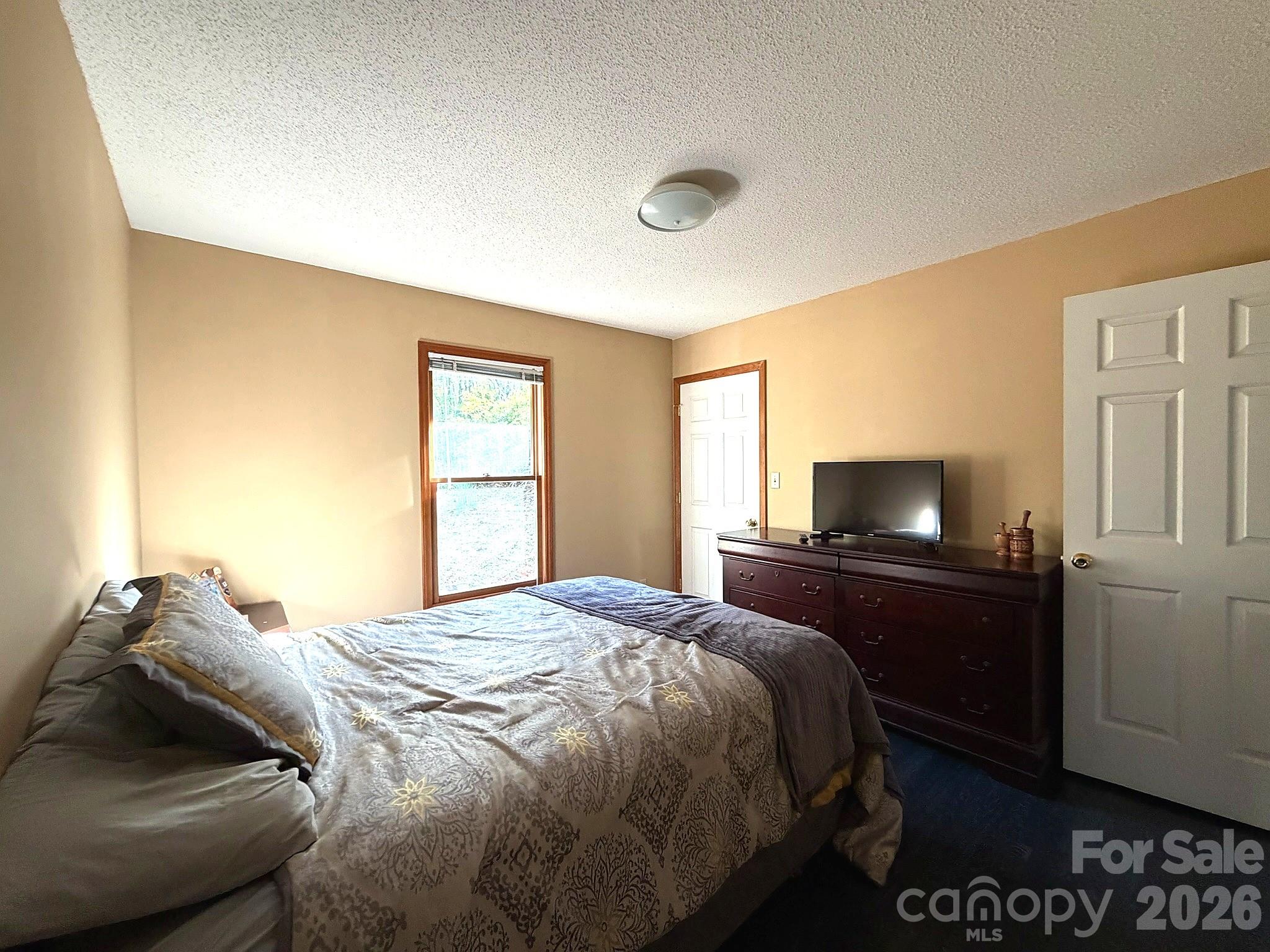 42484 Moonshine Drive New London NC 28127