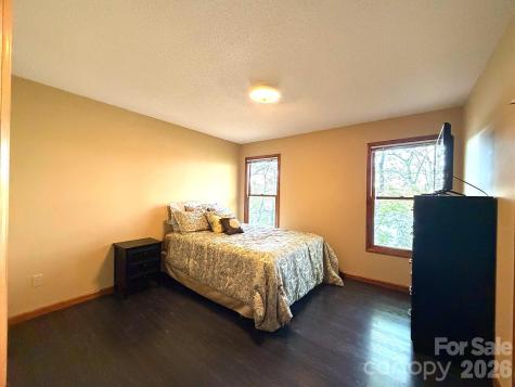 42484 Moonshine Drive New London NC 28127
