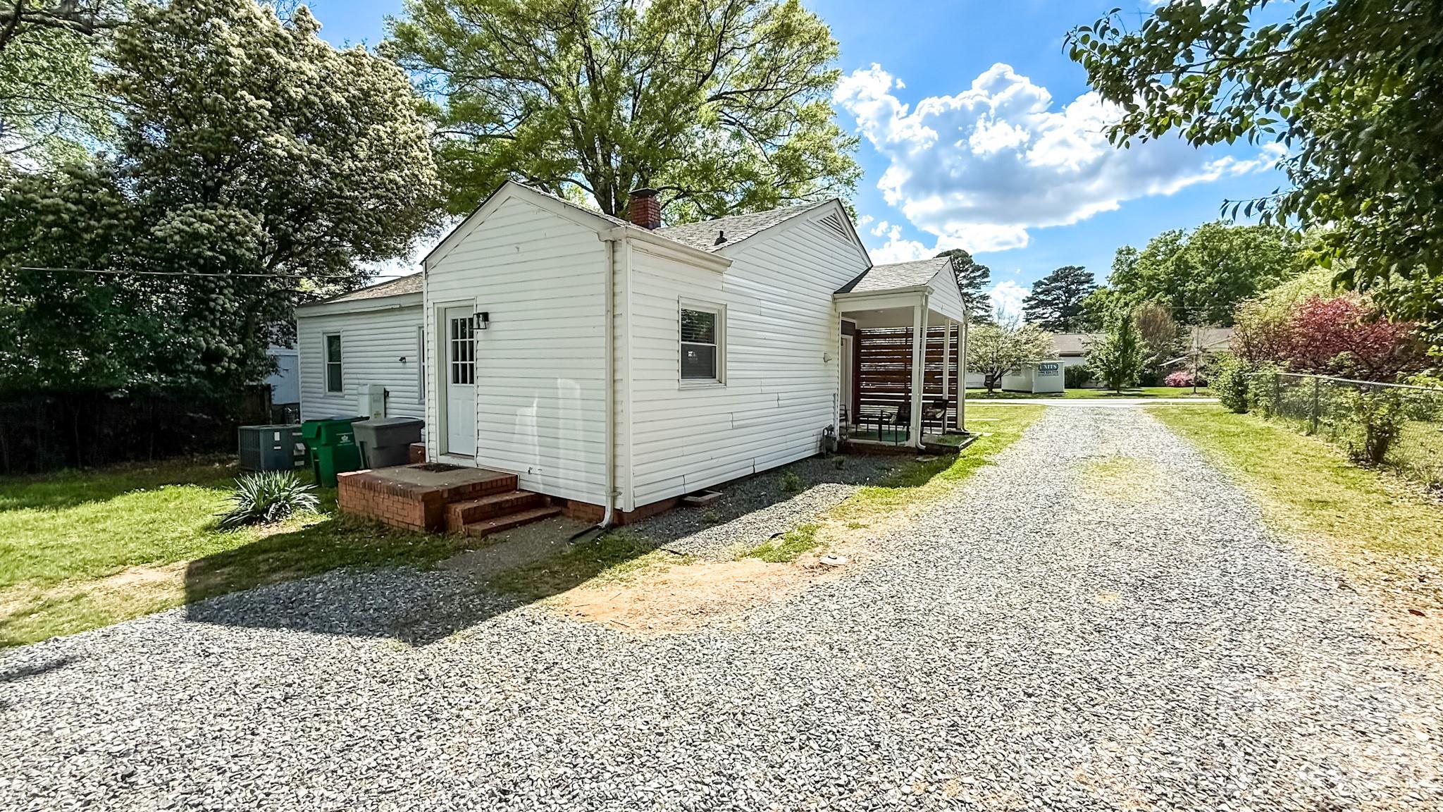 2601 Ashley Road Charlotte NC 28208