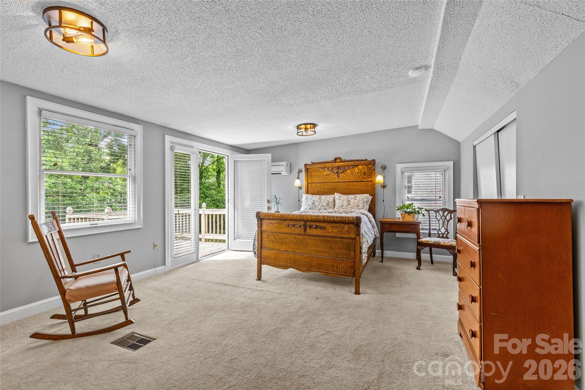 2005 Scott Avenue Charlotte NC 28203