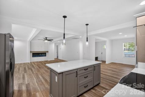 7312 Davis Country Road Randleman NC 27317