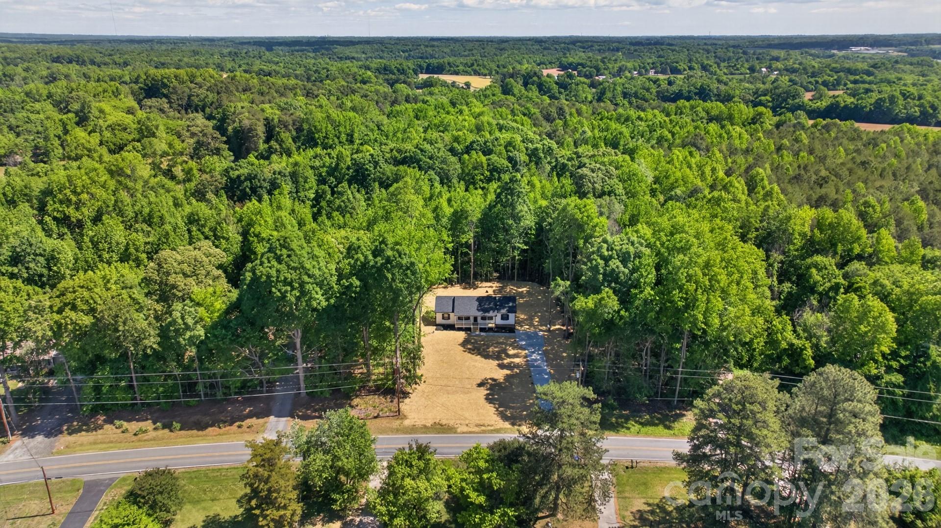 7312 Davis Country Road Randleman NC 27317