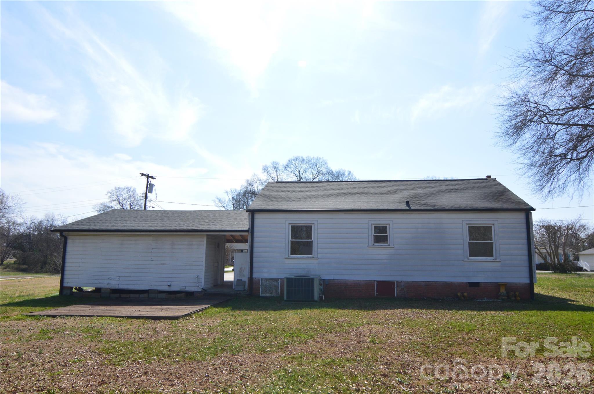 500 Gann Street Lowell NC 28098