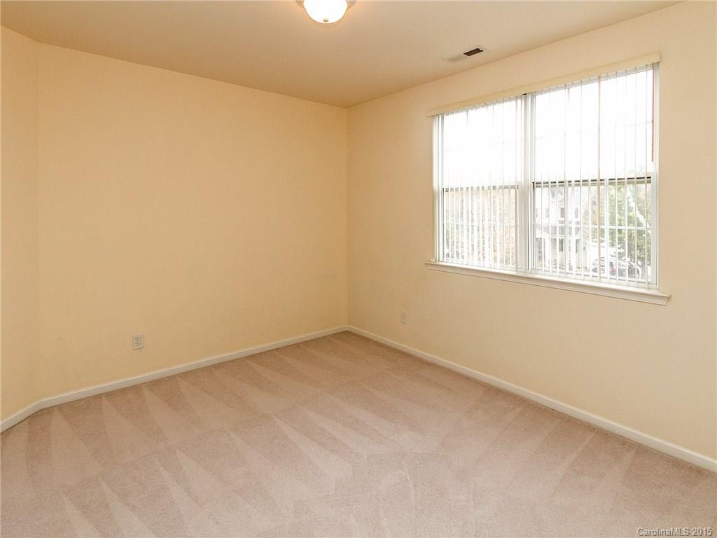 9826 Back Acre Drive Charlotte NC 28213