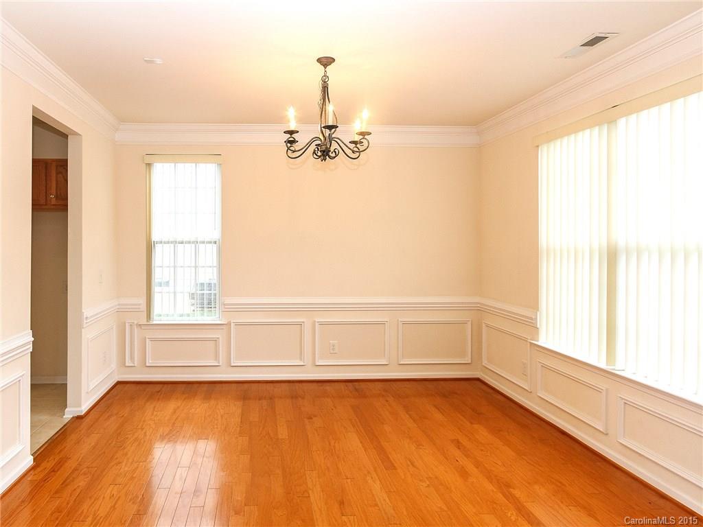 9826 Back Acre Drive Charlotte NC 28213