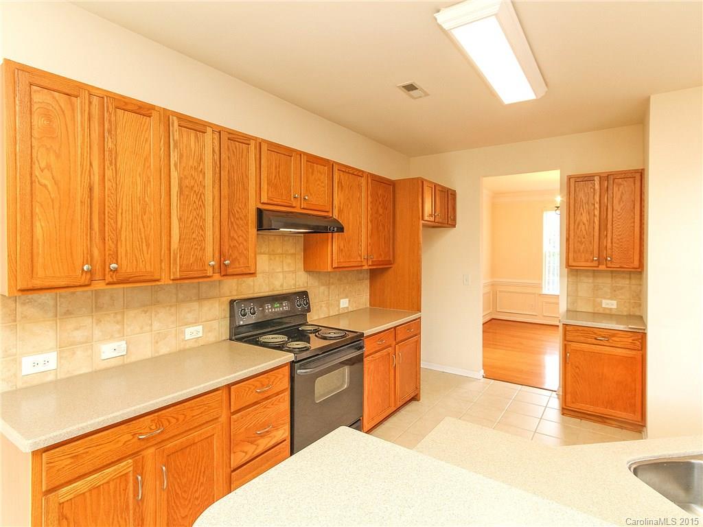 9826 Back Acre Drive Charlotte NC 28213