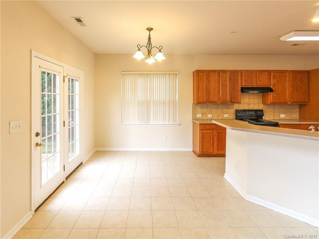9826 Back Acre Drive Charlotte NC 28213