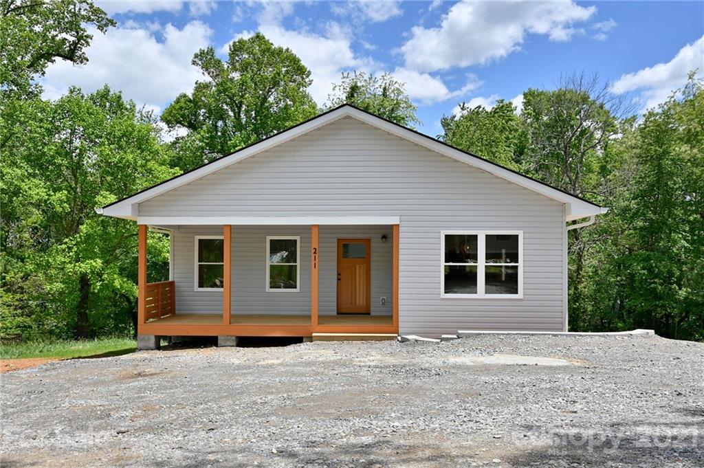 211 Sidewinder Lane Asheville NC 28806