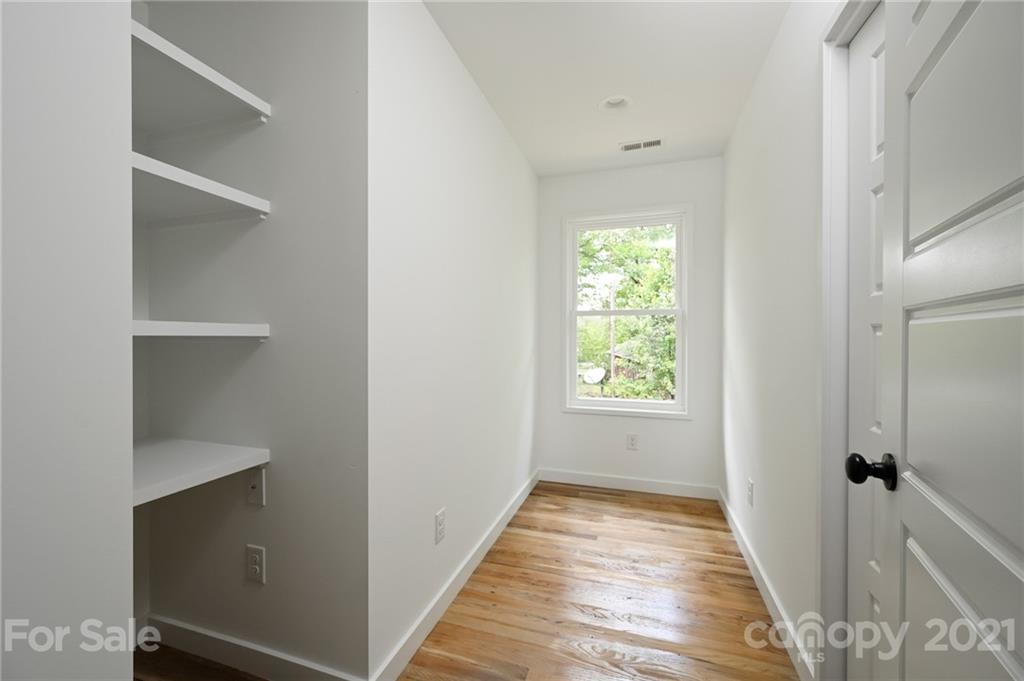 211 Sidewinder Lane Asheville NC 28806