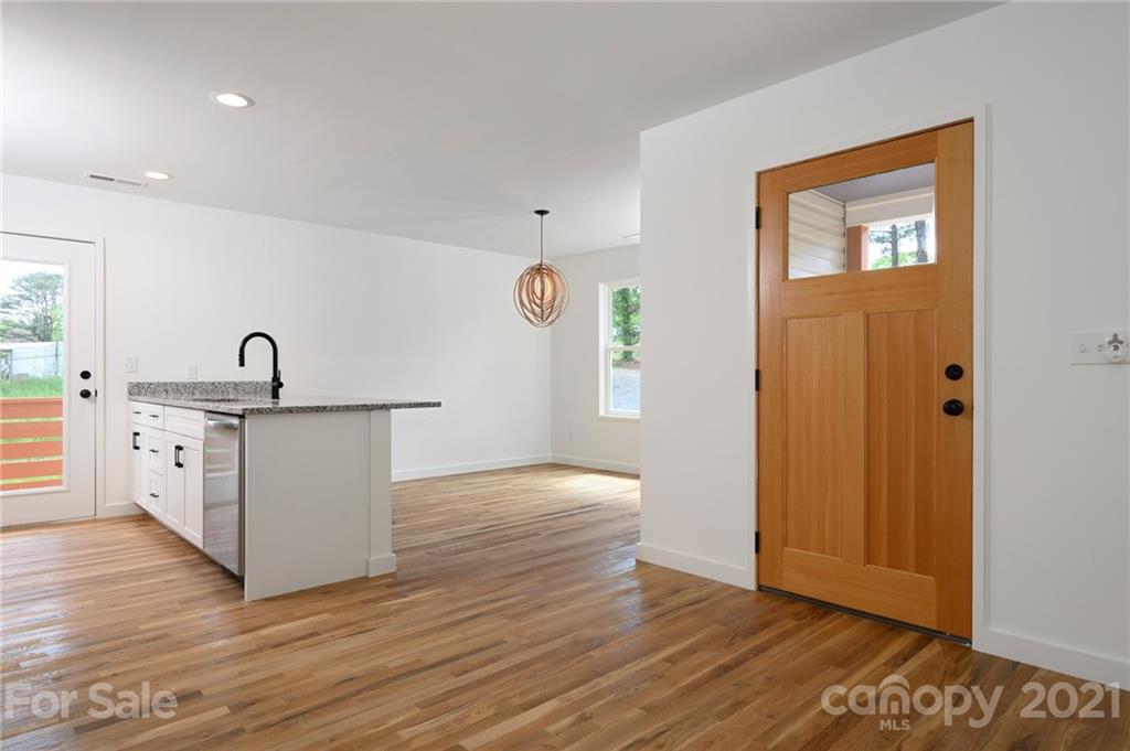 211 Sidewinder Lane Asheville NC 28806