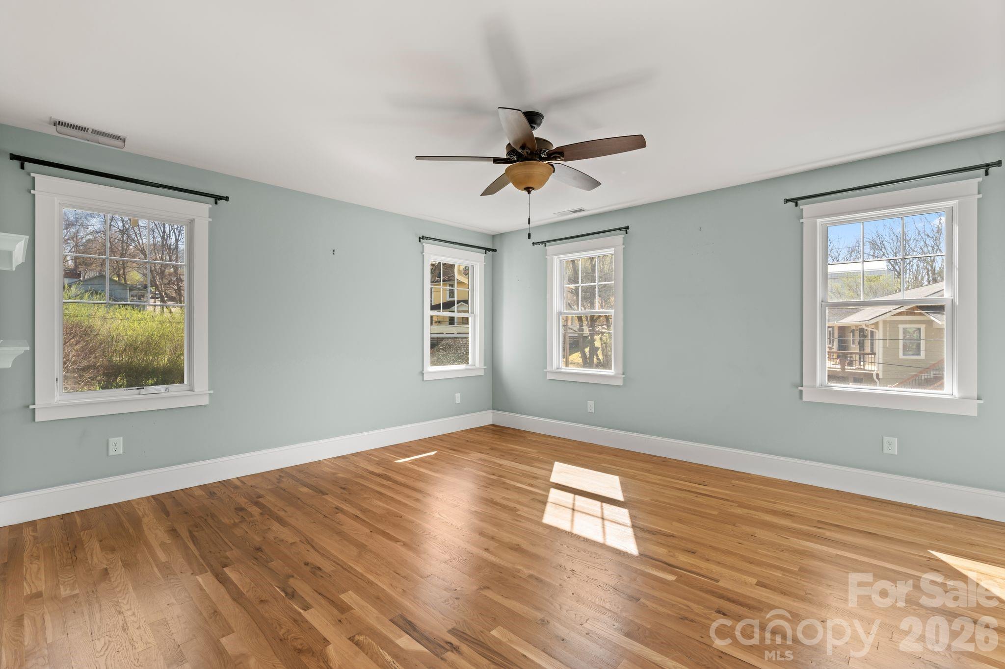 13 North Street Asheville NC 28801