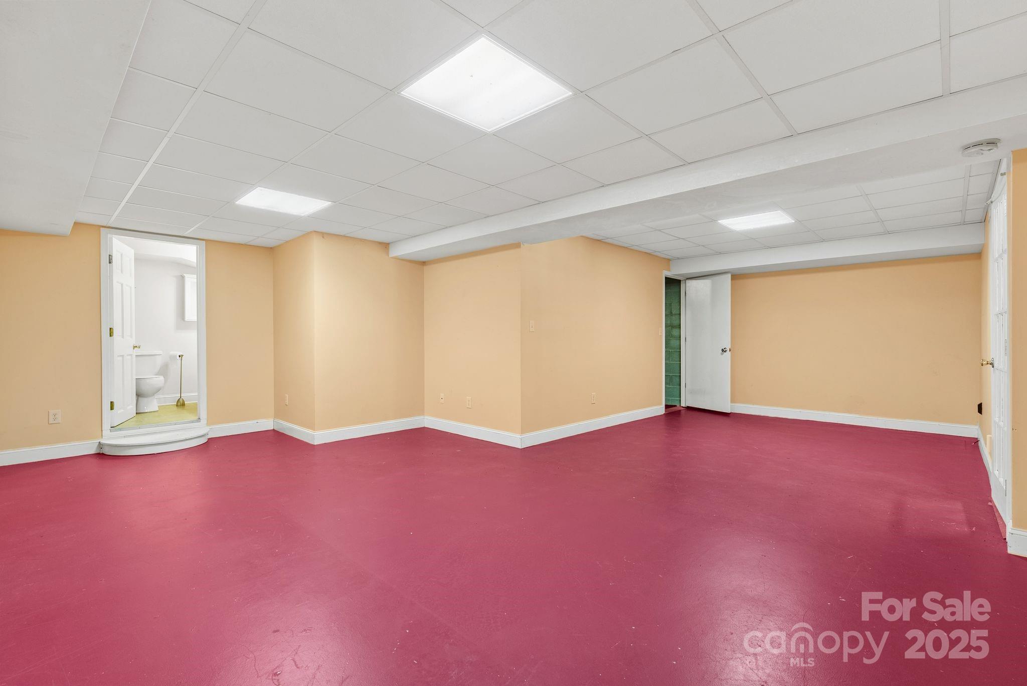 15 Mayfield Road Asheville NC 28804