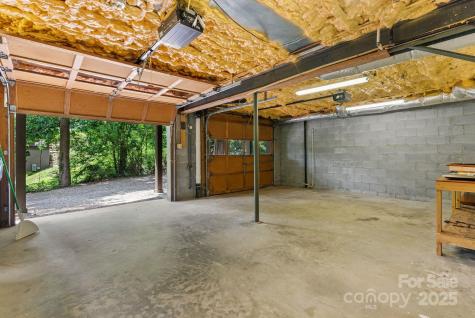 15 Mayfield Road Asheville NC 28804