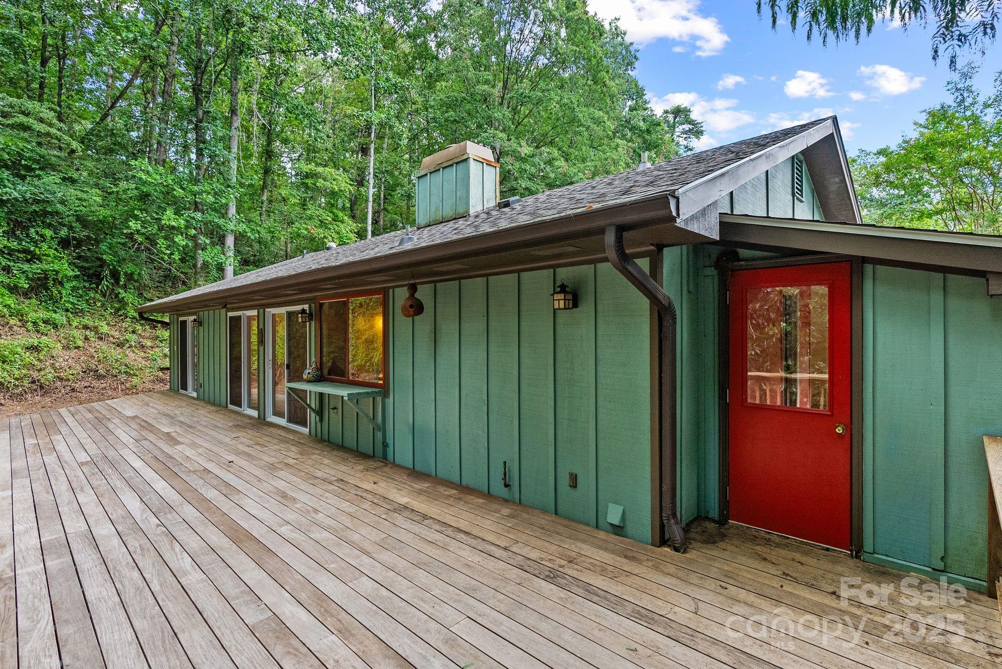 15 Mayfield Road Asheville NC 28804